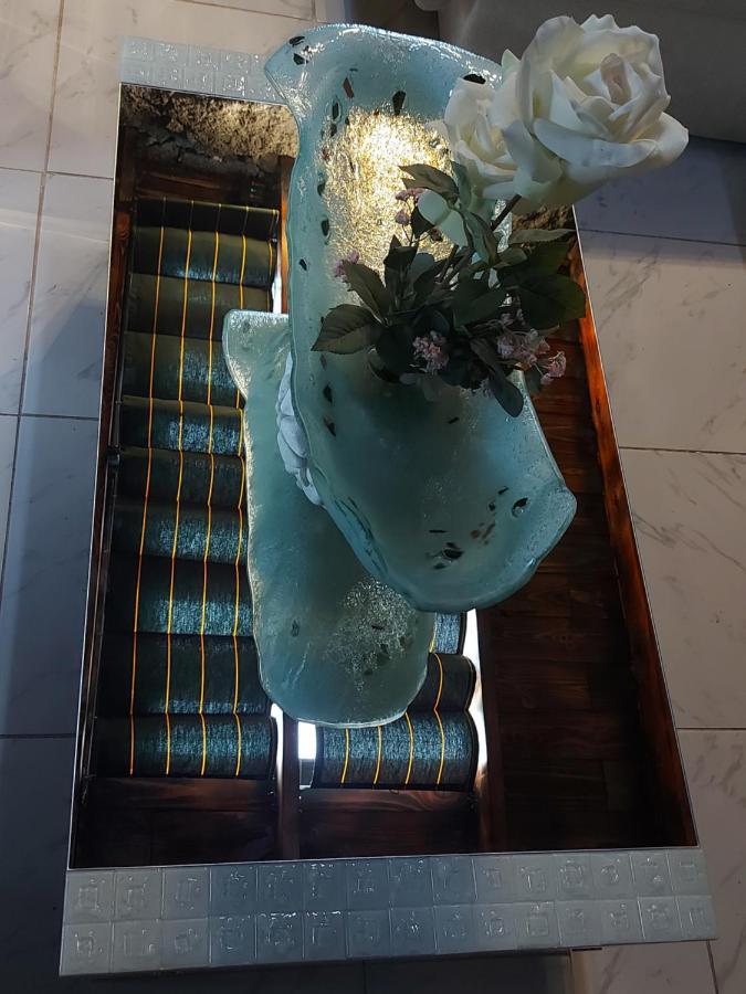 Aloelux Villa ! - Private Villa With Jacuzzi, Cinema ,Massage ,Wonderful View, Art Desing Villa Conil エクステリア 写真
