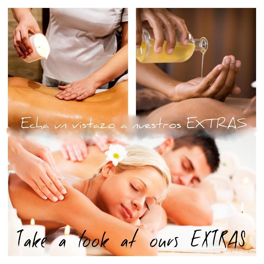 Aloelux Villa ! - Private Villa With Jacuzzi, Cinema ,Massage ,Wonderful View, Art Desing Villa Conil エクステリア 写真